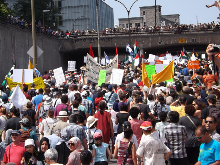Ten Thousands Montrealers marched in the Biggest Palestine-Solidarity ...