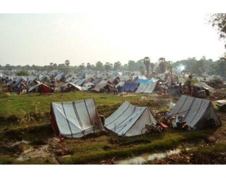 Tamil refugee tents